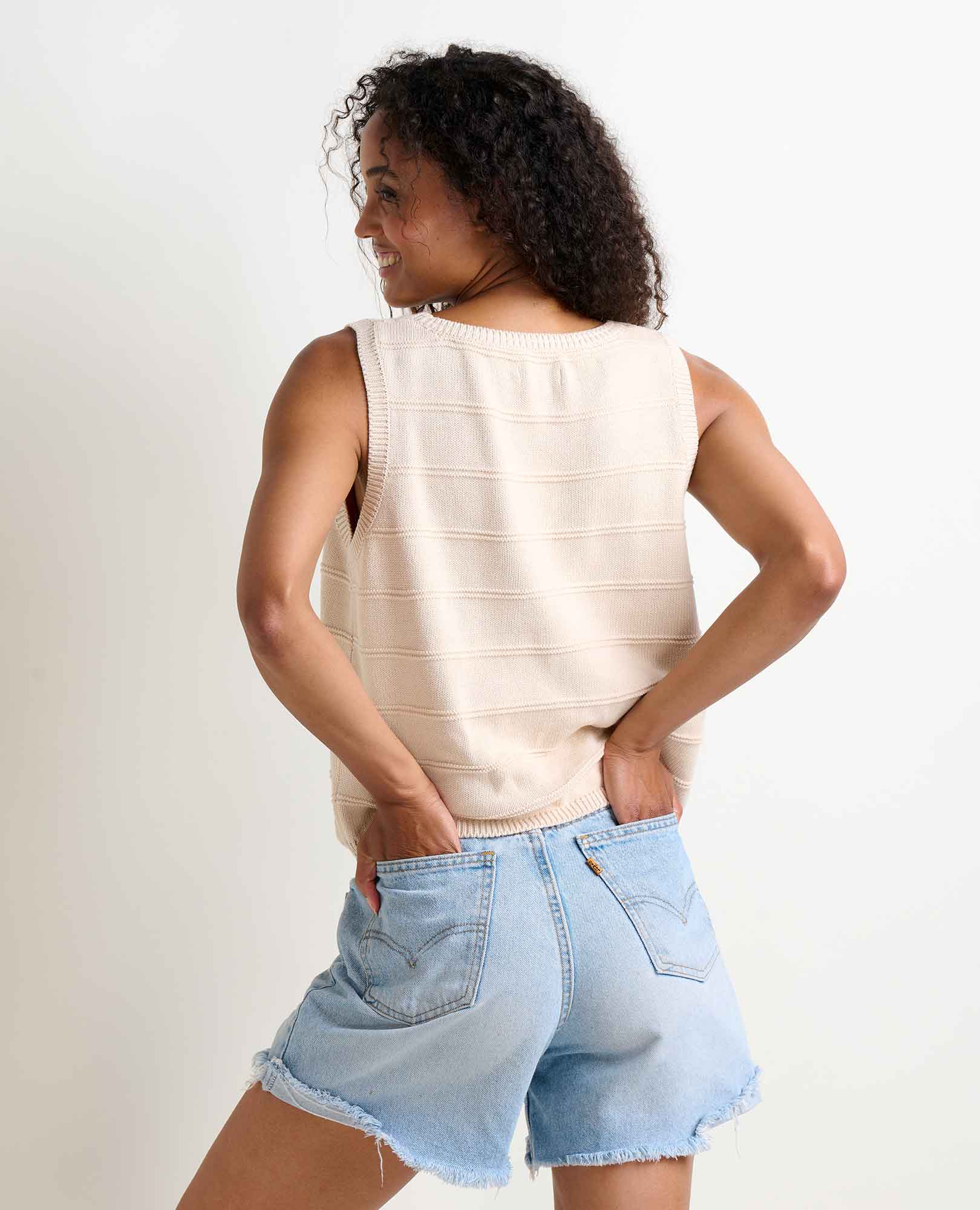 Bianca Crew Tank Embroidered - Image 2