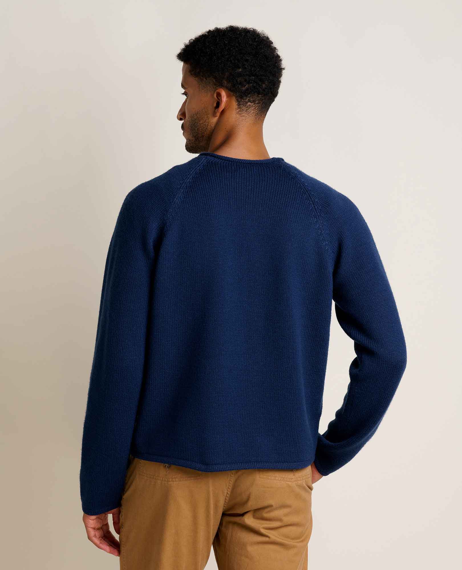 Men's Alpineglo Sweater - Image 2